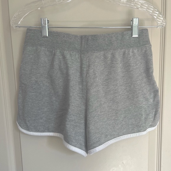Nike Gray Lounge Soft Terry Drawstring Pocket Shorts Small - Picture 3 of 4